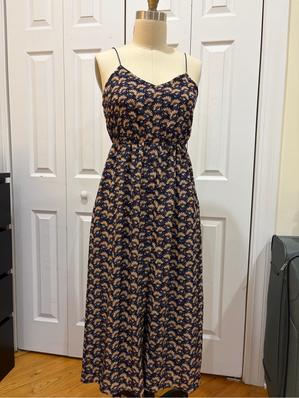The Korner Floral Midi Dress Spaghetti Strap  Boho Sundress  S Casual Party